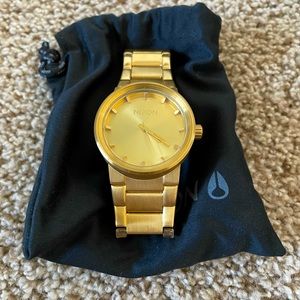 Nixon Cannon Gold watch